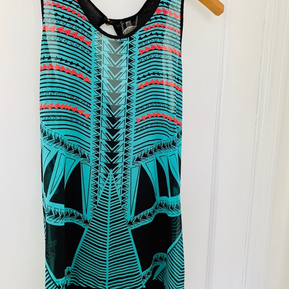 Turquoise Southwest Pattern Tank Top - Picture 7 of 7